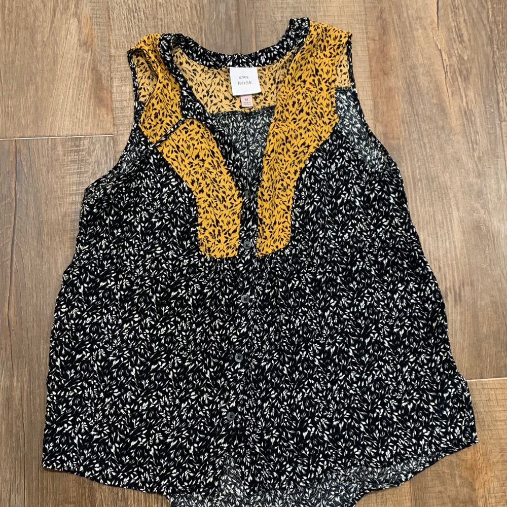 Knox Rose Button Front Tank
